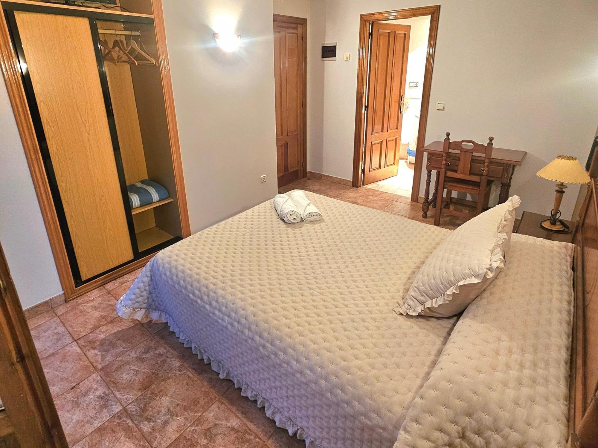 Hostal Jj Salduero Exterior photo